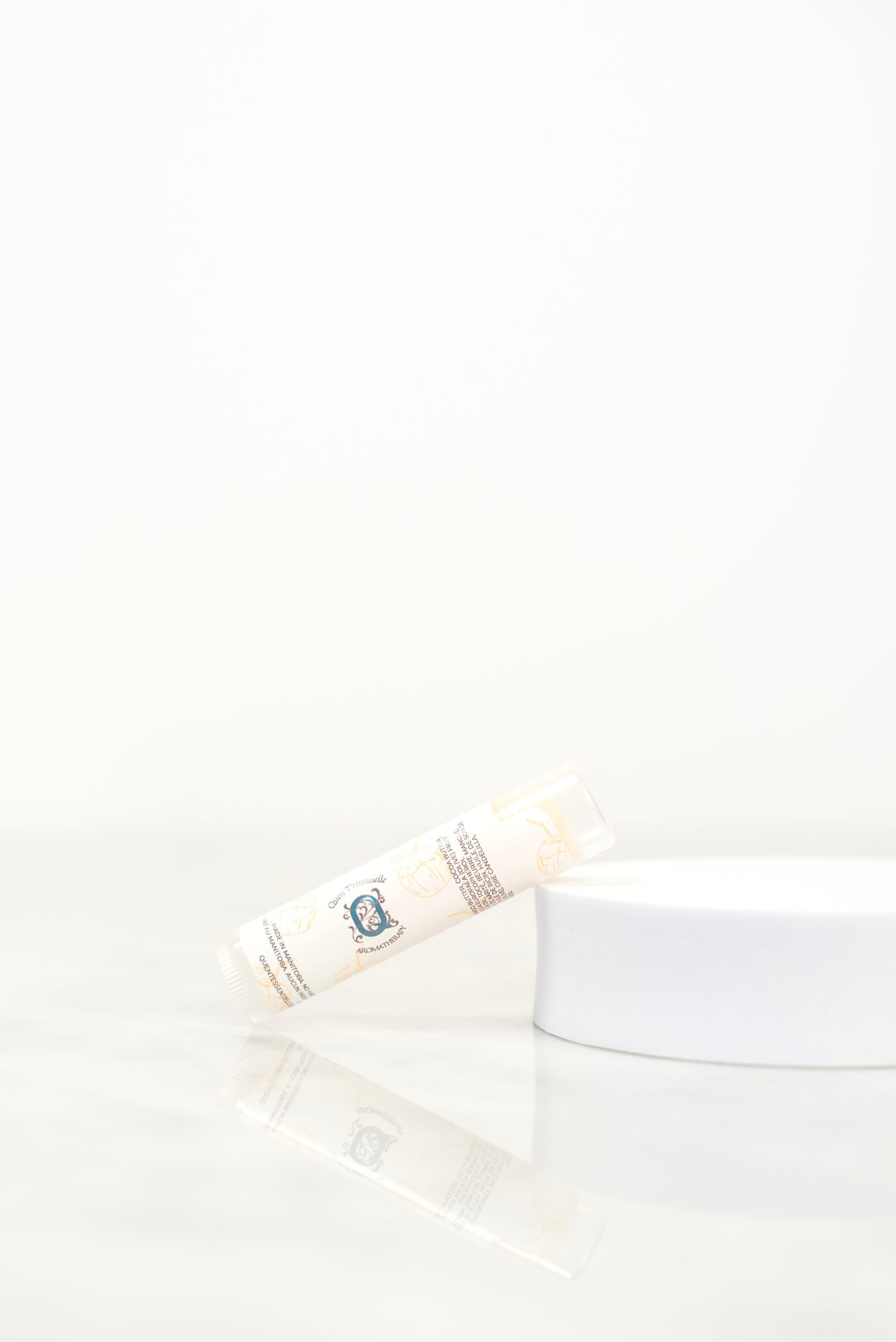 The Quen T'essentielle Lip Balm