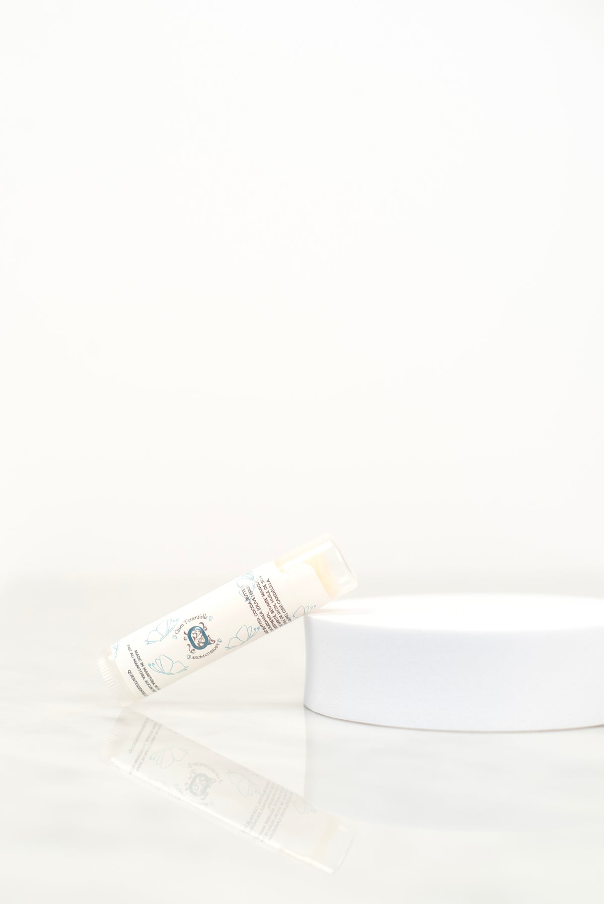 The Quen T'essentielle Lip Balm